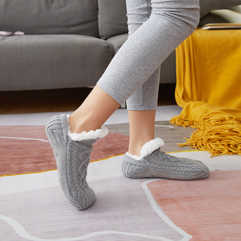 CozyFeet – Flauschige Thermosocken für die ganze Familie