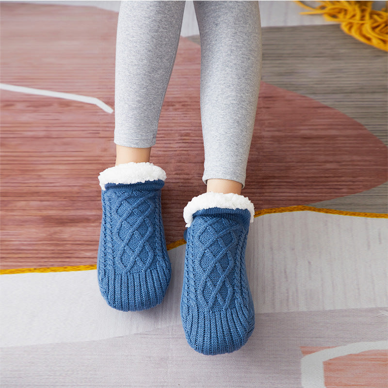 CozyFeet – Flauschige Thermosocken für die ganze Familie