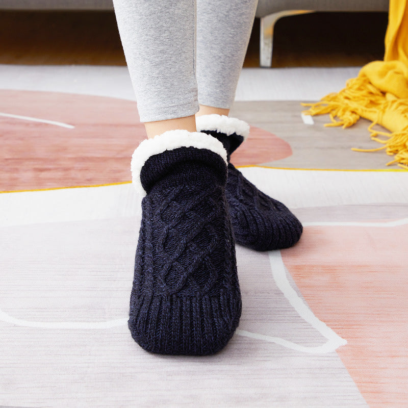 CozyFeet – Flauschige Thermosocken für die ganze Familie